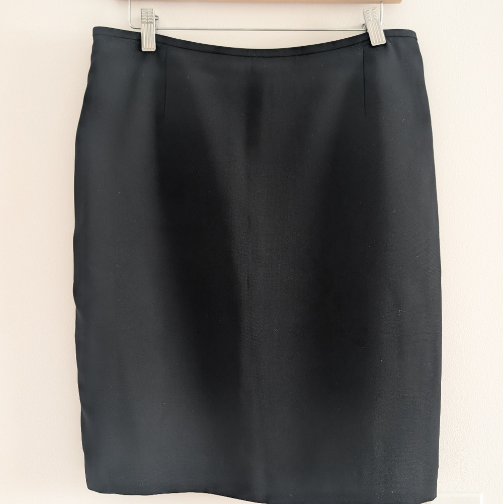 3/$30 Kasper Classic Black Pencil Skirt